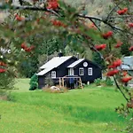 3 Bedroom Stunning In Tonstad